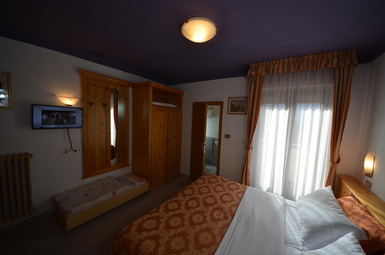 Family Hotel Primavera Левико Терме Екстериор снимка